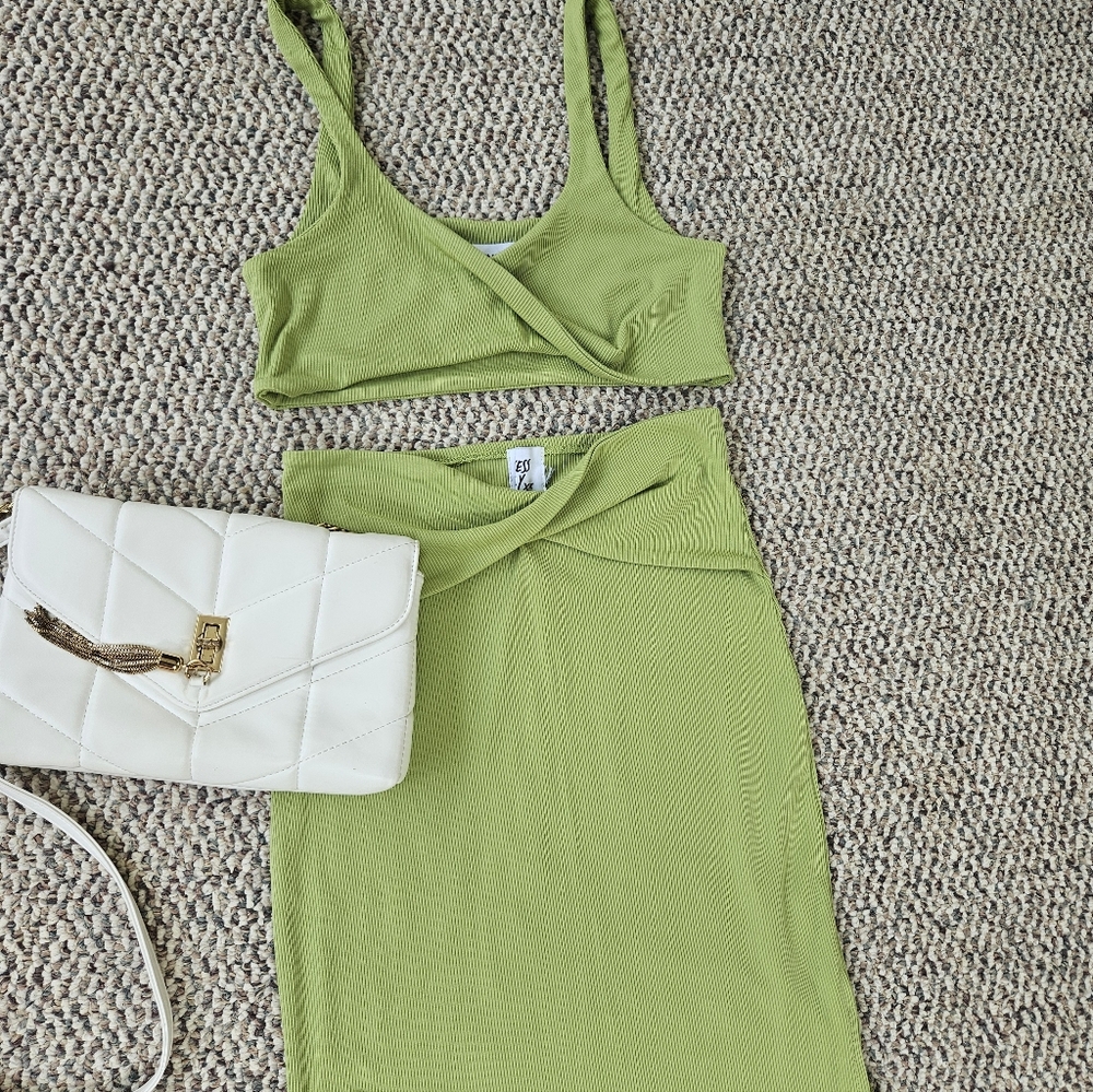 SOLD - Picture 3 of 4